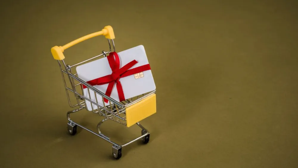 Shopping perks boost spending amongst first-time buyers, report says