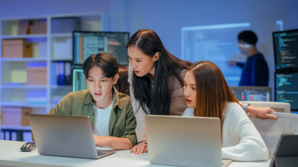 Software compliance bottlenecks hit over half of firms: report 
