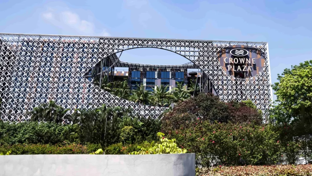 OUE REIT proposes $500m Crowne Plaza Changi Airport sale 