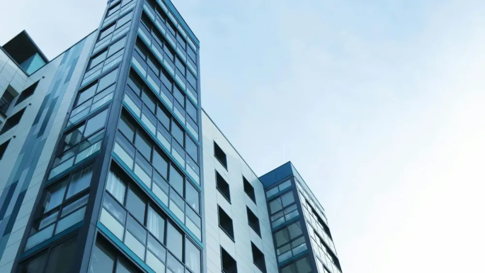 Property market extends recovery in Q2