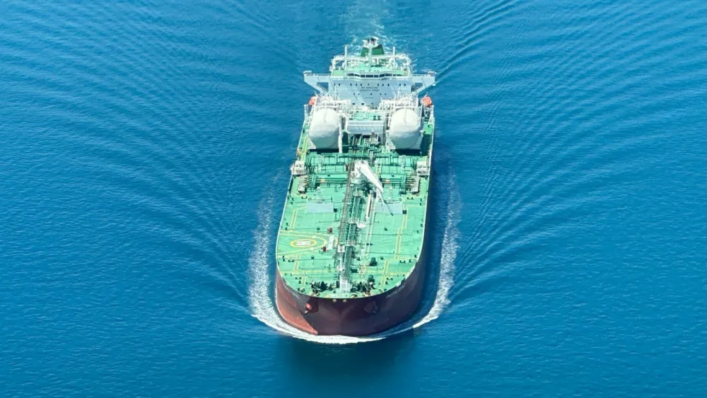 Venture Energy completes Hong Kong's largest green methanol bunkering 