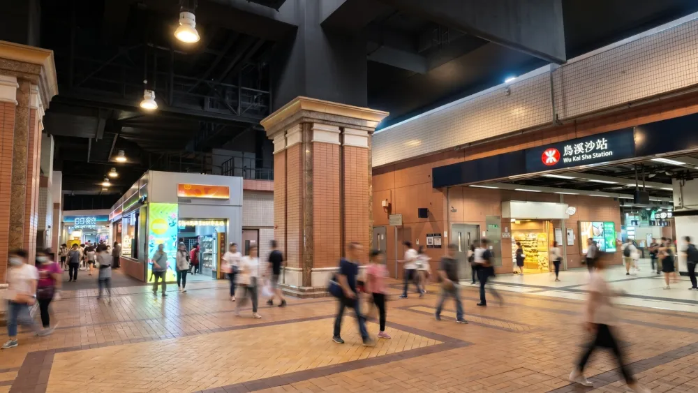 Lake Silver Shopping Centre up for sale with $1b valuation