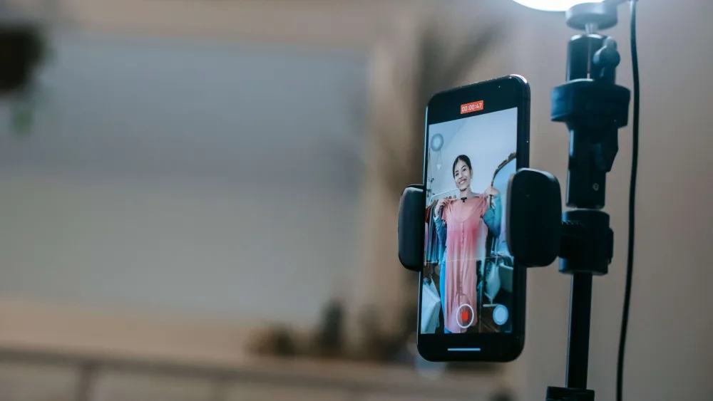 Livestream evolves from marketing gimmick to sales channel