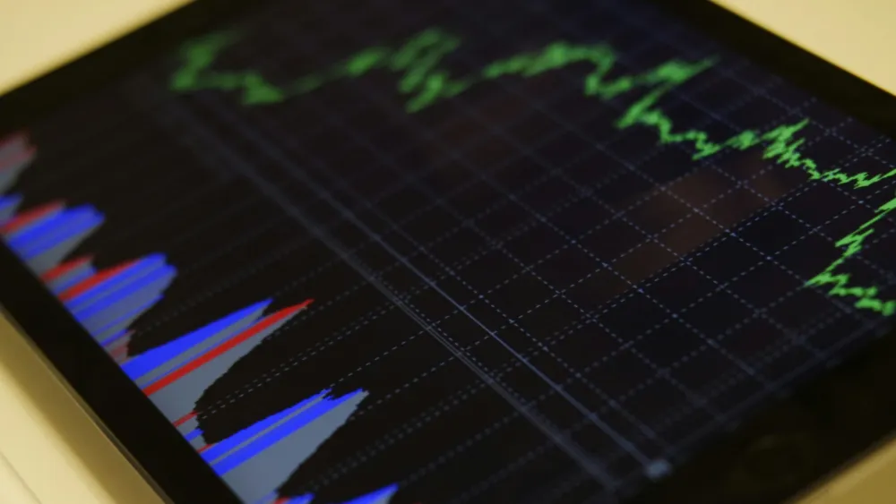 Daily Markets Briefing: STI down 0.24%; Top stock is Yangzijiang Shipbuilding