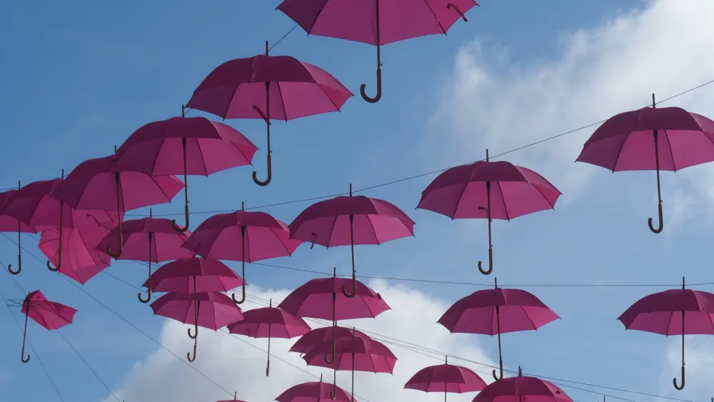 Reinsurance prices fall 16% as capital floods market