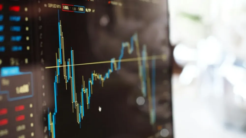 Singapore stocks draw $611m in institutional inflows in June