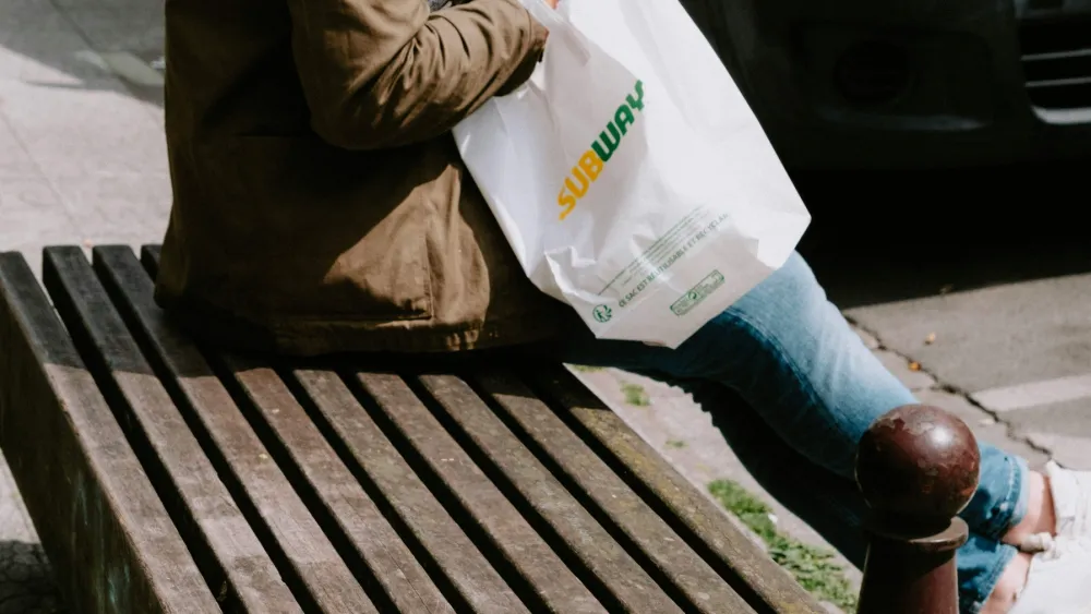 Social Media Wrap: Subway's $20k travel giveaway; Cotti Coffee celebrates 100 million cups; Muffin Break launches new breakfast deal