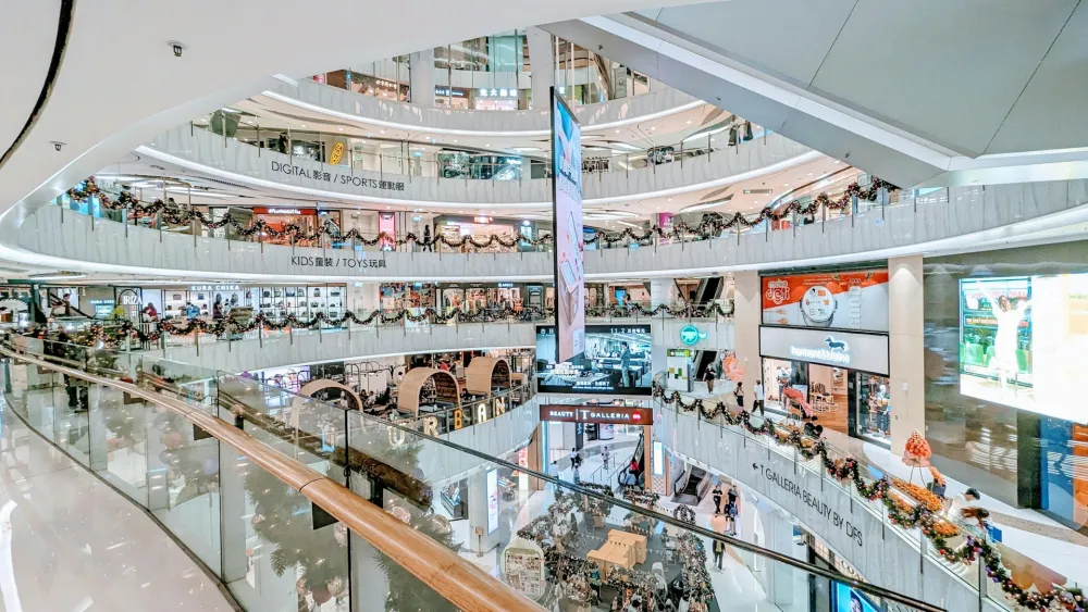 Retail sales extend gains with 4.6% rise in June