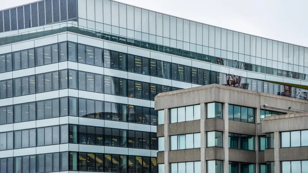 Commercial real estate investment investment surges 238% to $23.3b in H1
