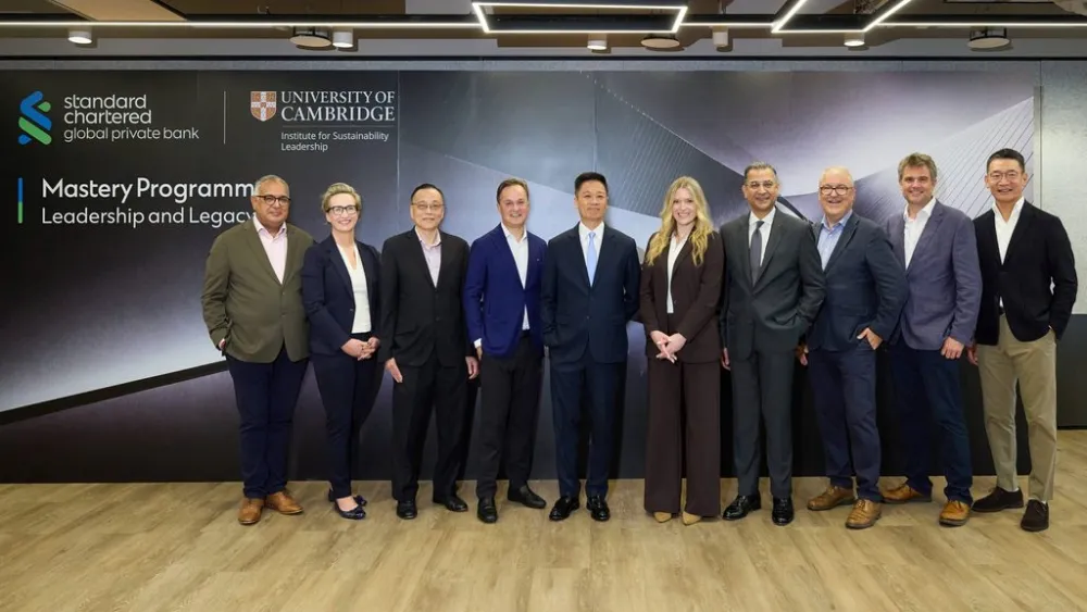Standard Chartered trains 30 leaders for affluent push