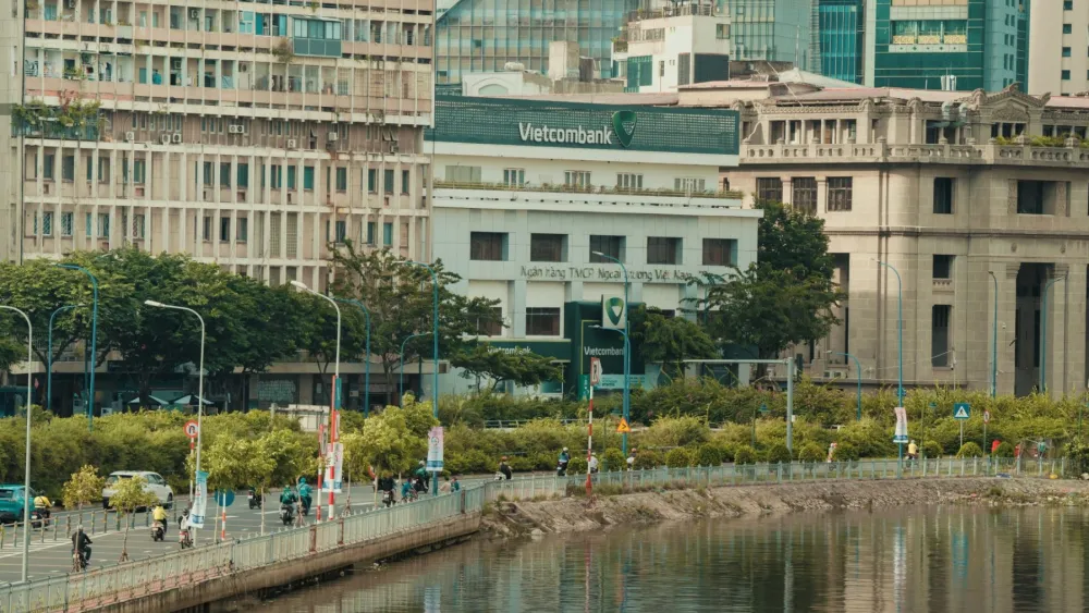 Vietcombank leads profits with $983.1m as smaller banks outgrow giants