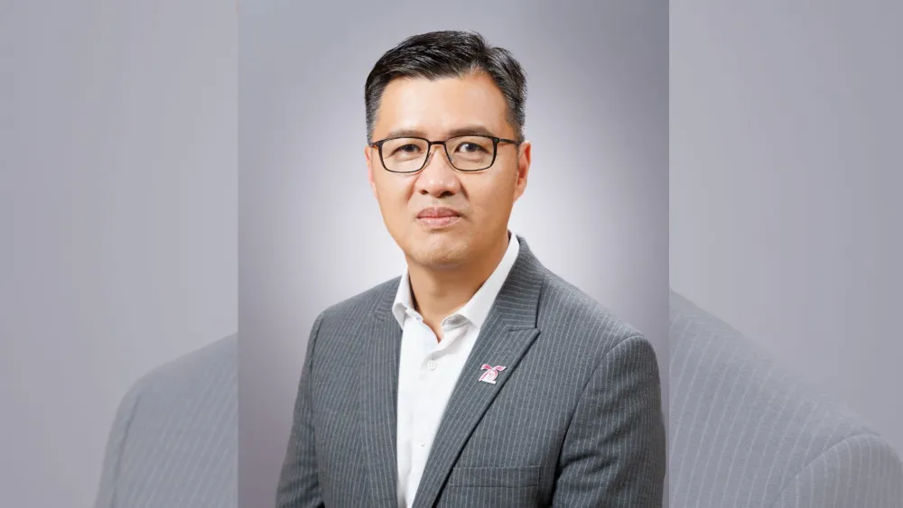 Robot takes over safe deposit access at Shanghai Commercial Bank