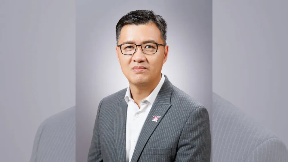 Robot takes over safe deposit access at Shanghai Commercial Bank
