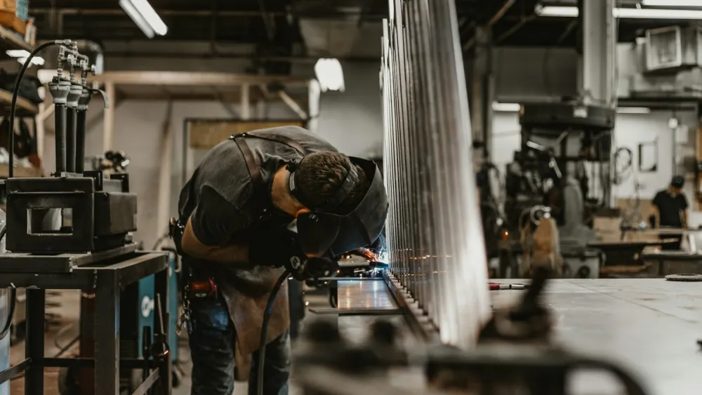 China's manufacturing PMI falls below 50 in July as orders shrink