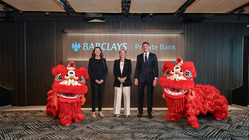 Barclays launches Singapore private bank booking centre