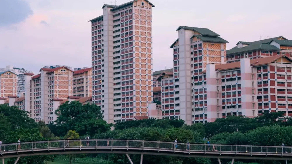 Analysts see August home sales slump as launch-driven