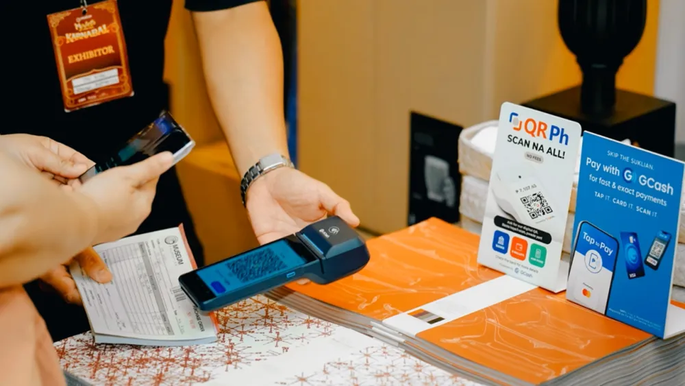 Philippine regulator clears GCash parent for $1.48b IPO