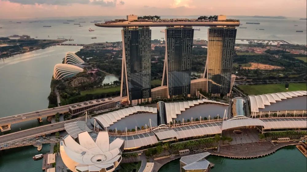 CapitaLand‑UOL‑SingLand consortium sets record with $1.43b Changi site bid