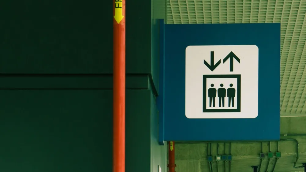 Lift failures at HK's Queen Mary Hospital prompt government probe