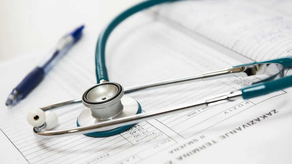 Manulife Asia and Ant Health sign MOU on cross-border healthcare