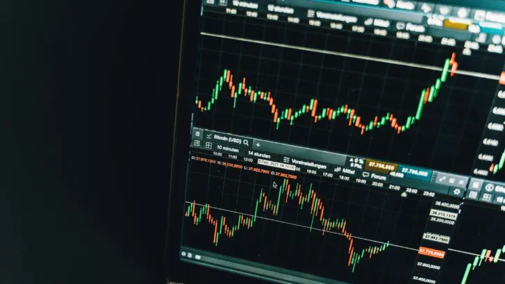 Top 10 SGX consumer stocks draw $327m inflows