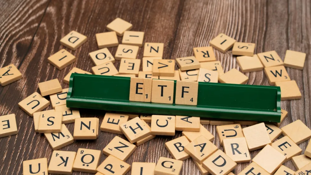 HKEX lists four ETFs tracking three cross-market indices