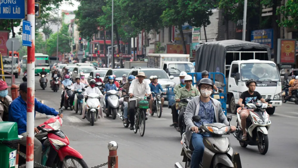 Vietnam's new rules could widen banks' lending capacity