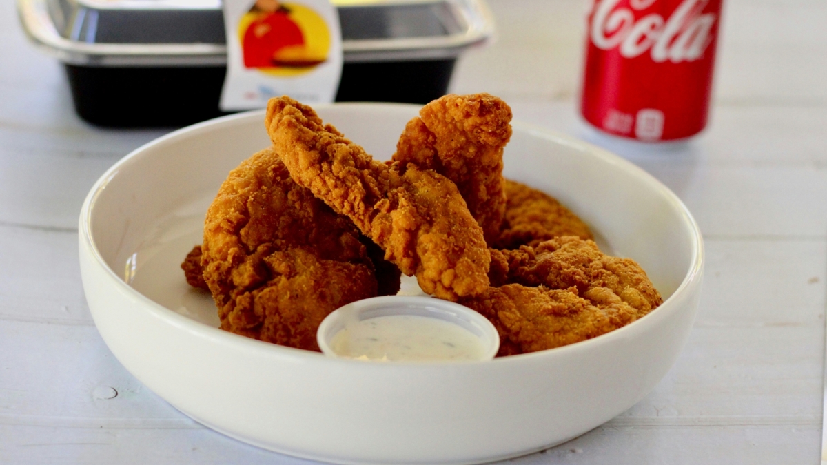 Photo from Unsplash by logan jeffrey.