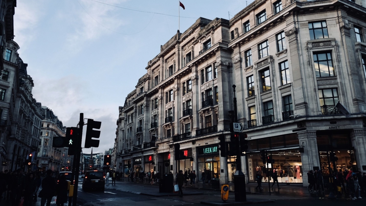 Photo from Pexels by Nik Cvetkovic.