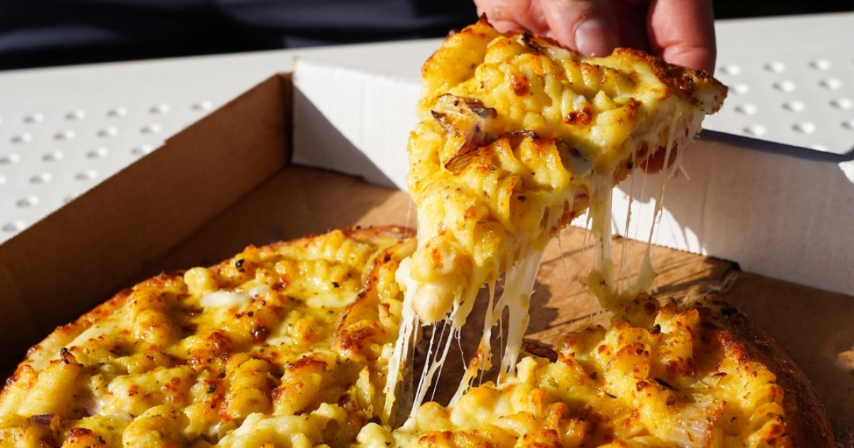 Domino’s debuts pasta-flavoured pizza range | QSR Media Australia