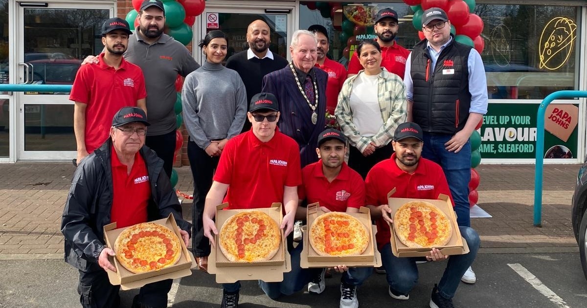 papa johns open on july 4th