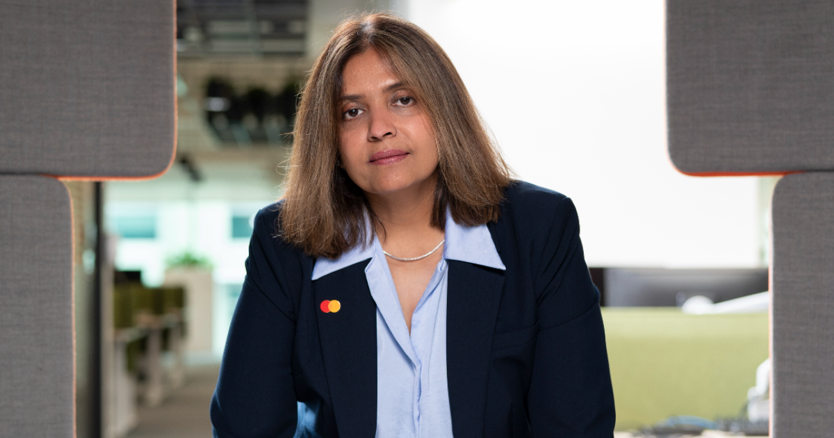 万事达卡 (Mastercard) 的 Beena Pothen 在 2024 年马来西亚管理卓越奖中被评为年度金融科技高管
