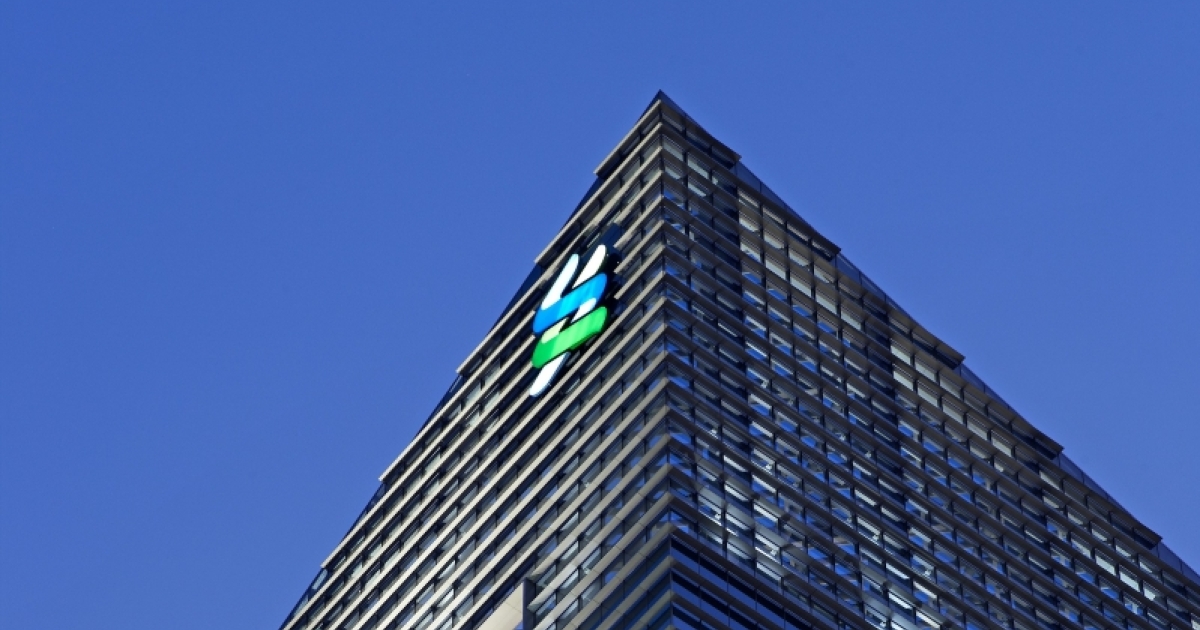 standard-chartered-singapore-corporate-locations-via-unsplash.jpg?h=e21a0501&itok=ObSlvEKV