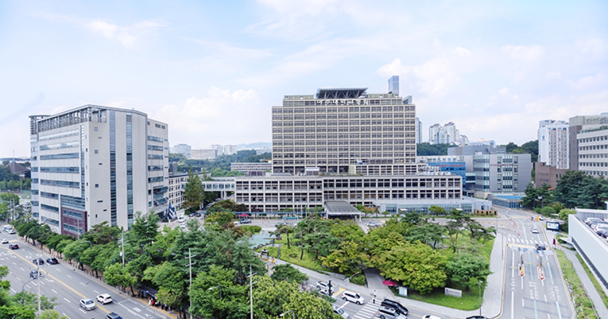 Ajou University Hospital widens digital access to medical record services