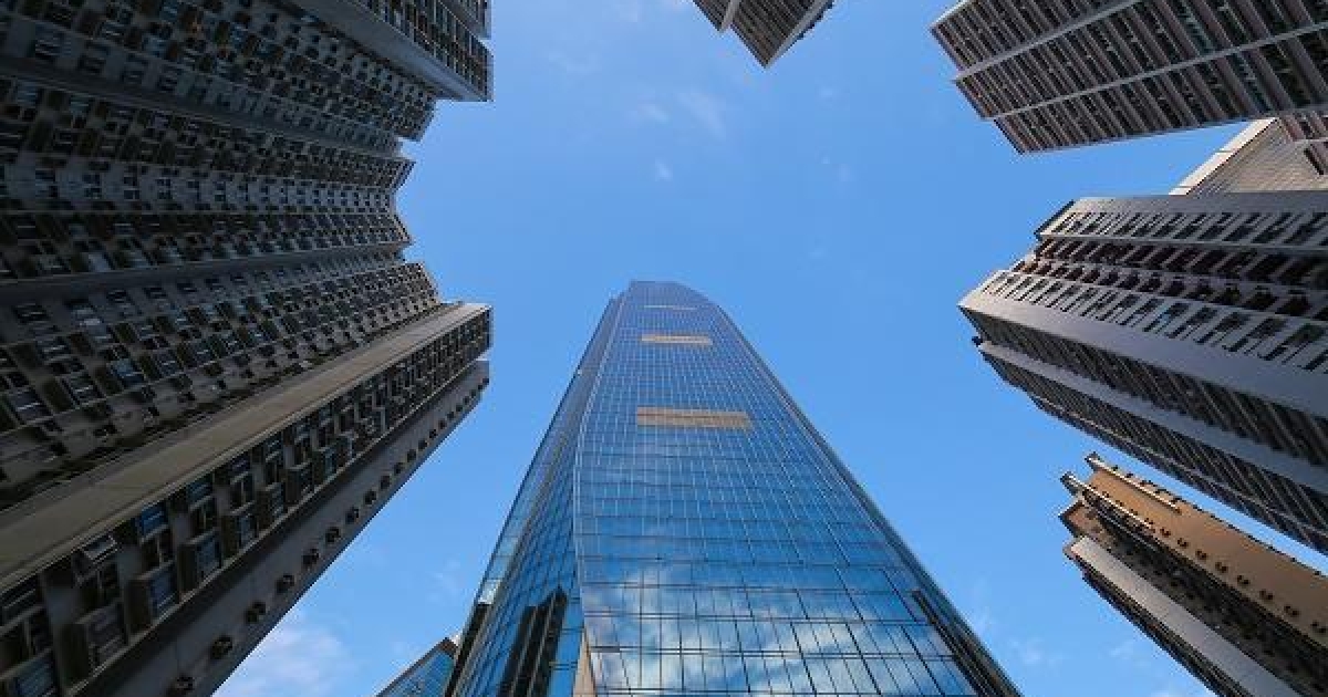 Net take-up hit 864,000 sq ft during the quarter.